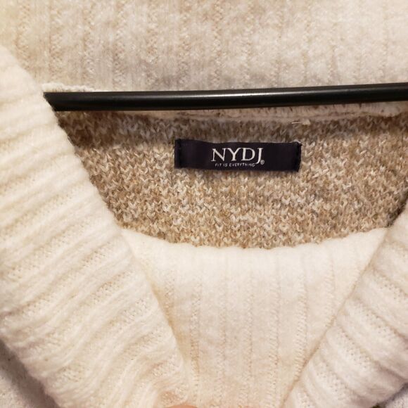NYDJ  Chunky Cow Neck Cream Chetah Size Small Oversized Cozy Cotton Blend - Picture 8 of 8